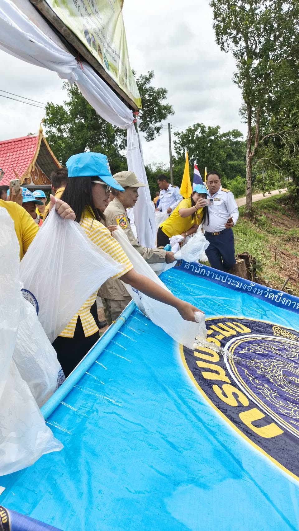 title - ร่วมพิธีปล่อยพันธุ์สัตว์น้ำเฉลิมพระเกียรติ เนื่องในโอกาสวันเฉลิมพระชนมพรรษา พระบาทสมเด็จพระปรเมนทรรามาธิบดีศรีสินทรมหาวชิราลงกรณ พระวชิรเกล้าเจ้าอยู่หัว 